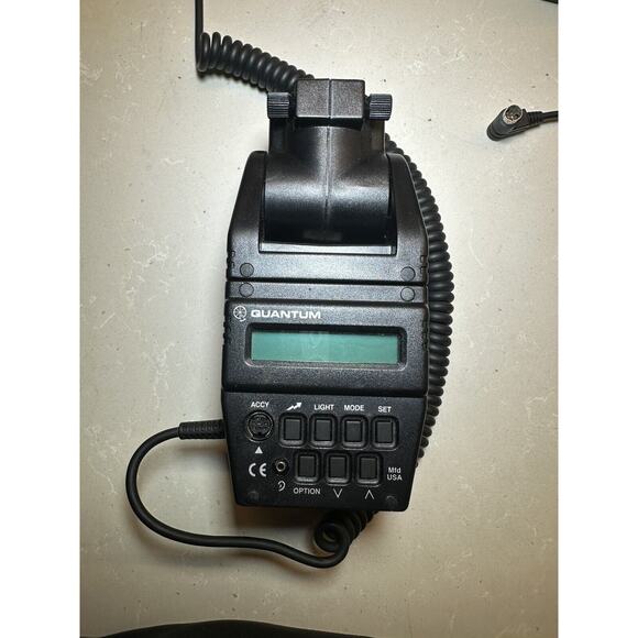 Quantum Qflash T3d-R Professional‎ Auto/TTL Flash Unit And QTTL adapter D-12 W-R - Picture 2 of 11